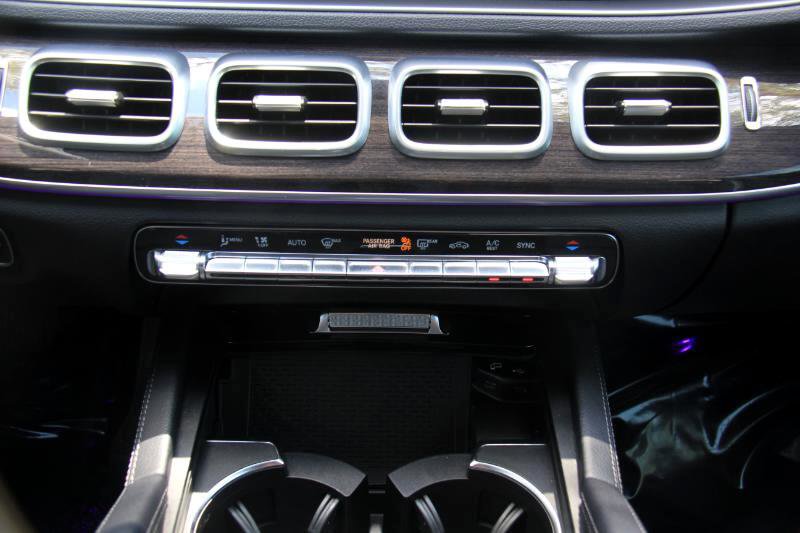 Used 2020 Mercedes-Benz GLE 350 w/ Premium Package image 17
