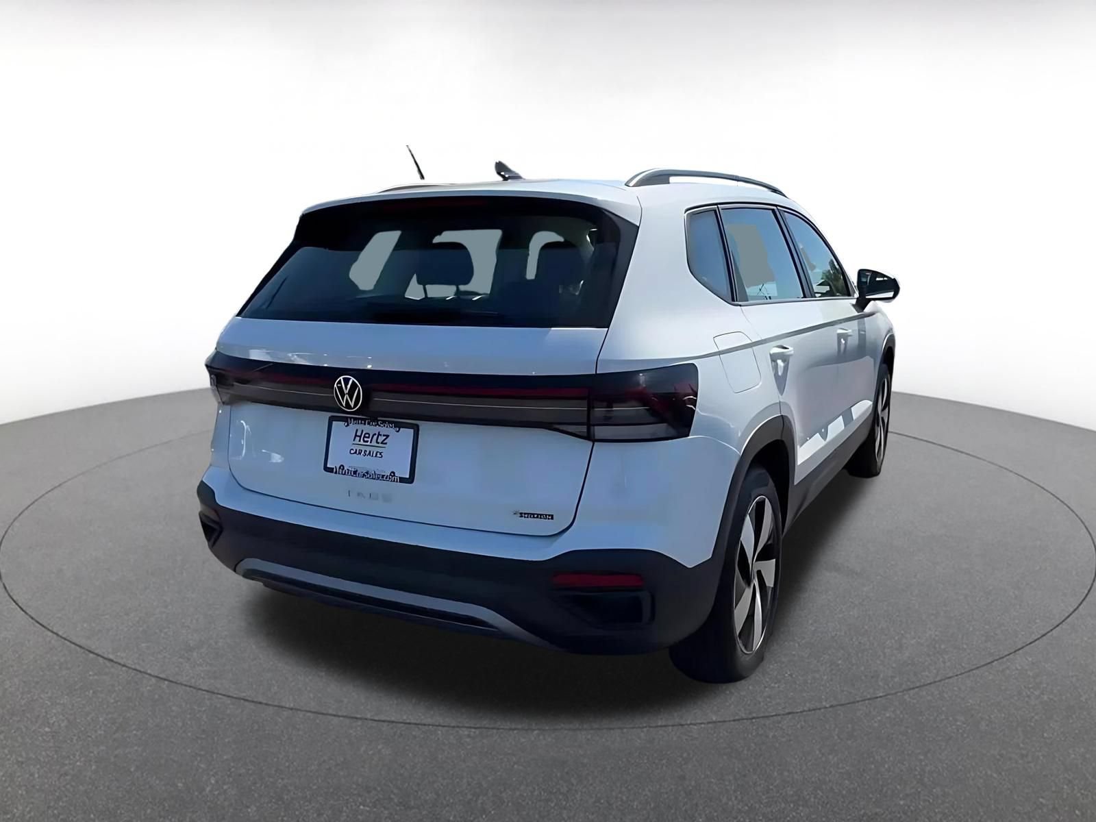 Used 2026 Volkswagen Taos S AWD/4WD image 14