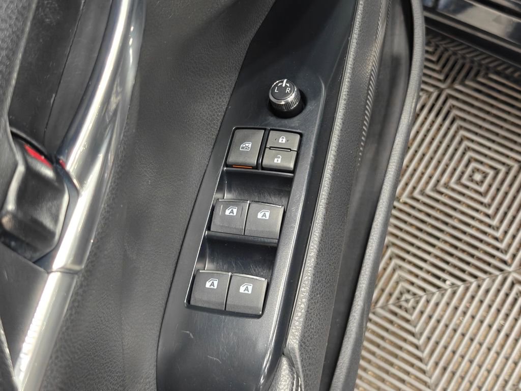 Used 2020 Toyota Camry XSE image 49