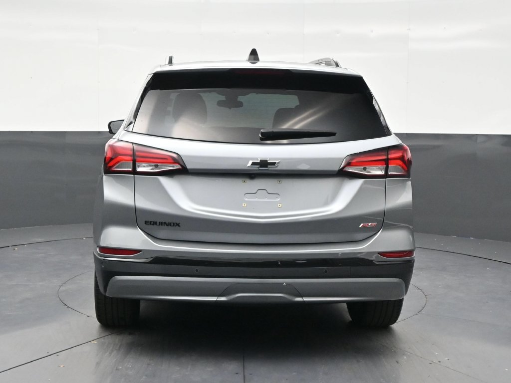 Used 2024 Chevrolet Equinox RS w/ RS Leather Package FWD image 4