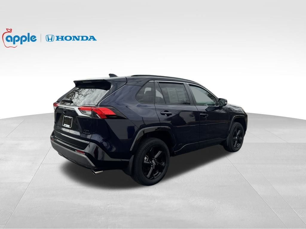 Used 2020 Toyota RAV4 XSE image 5