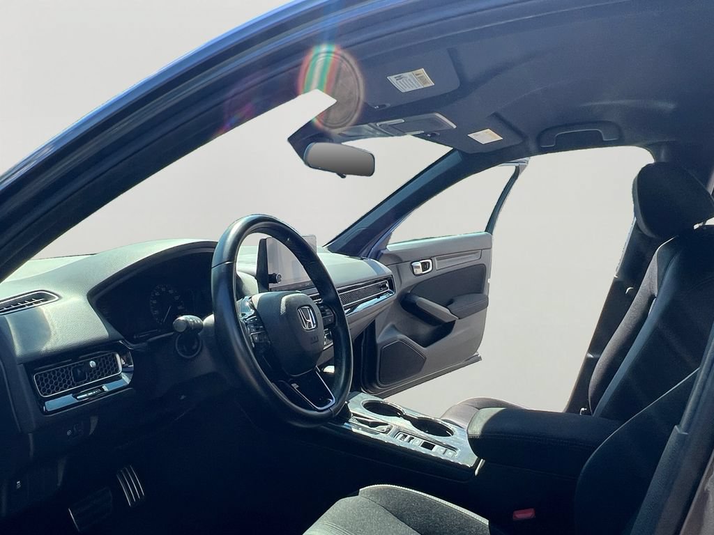 Certified 2025 Honda Civic Sport image 9