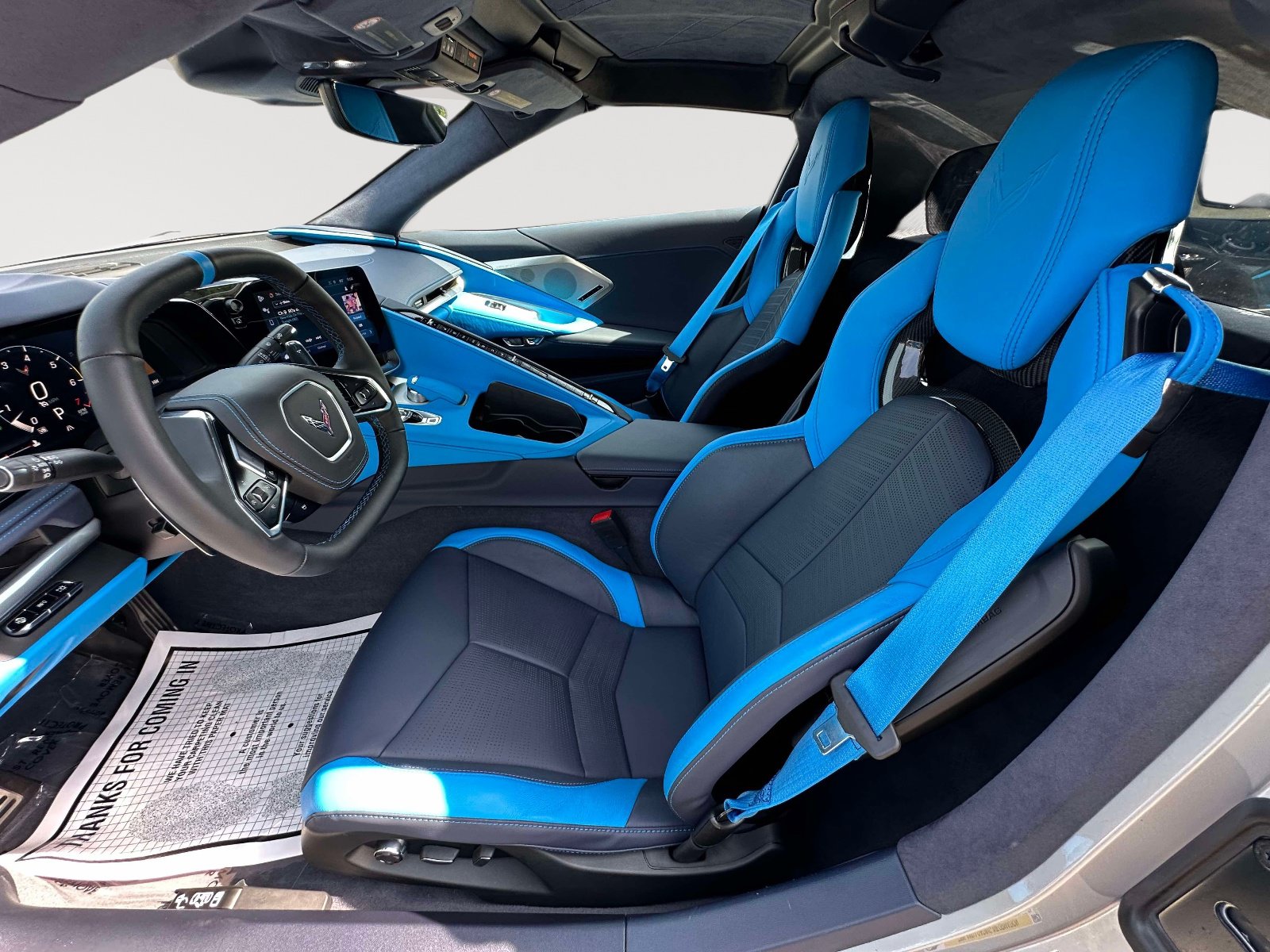 Used 2024 Chevrolet Corvette Stingray Premium Cpe w/ Z51 Performance Package RWD image 27