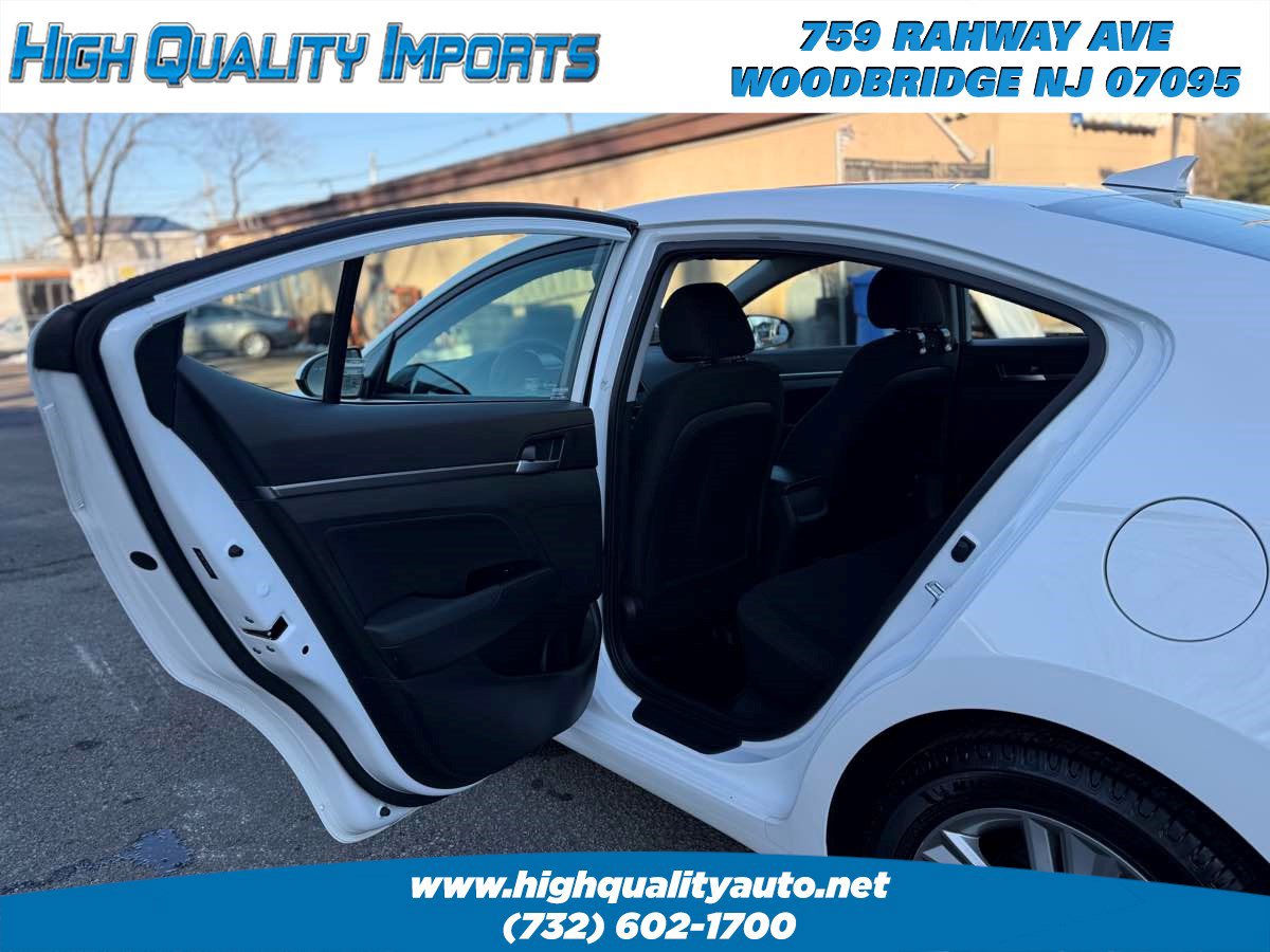 Used 2020 Hyundai Elantra SEL w/ Cargo Package (C1) image 14