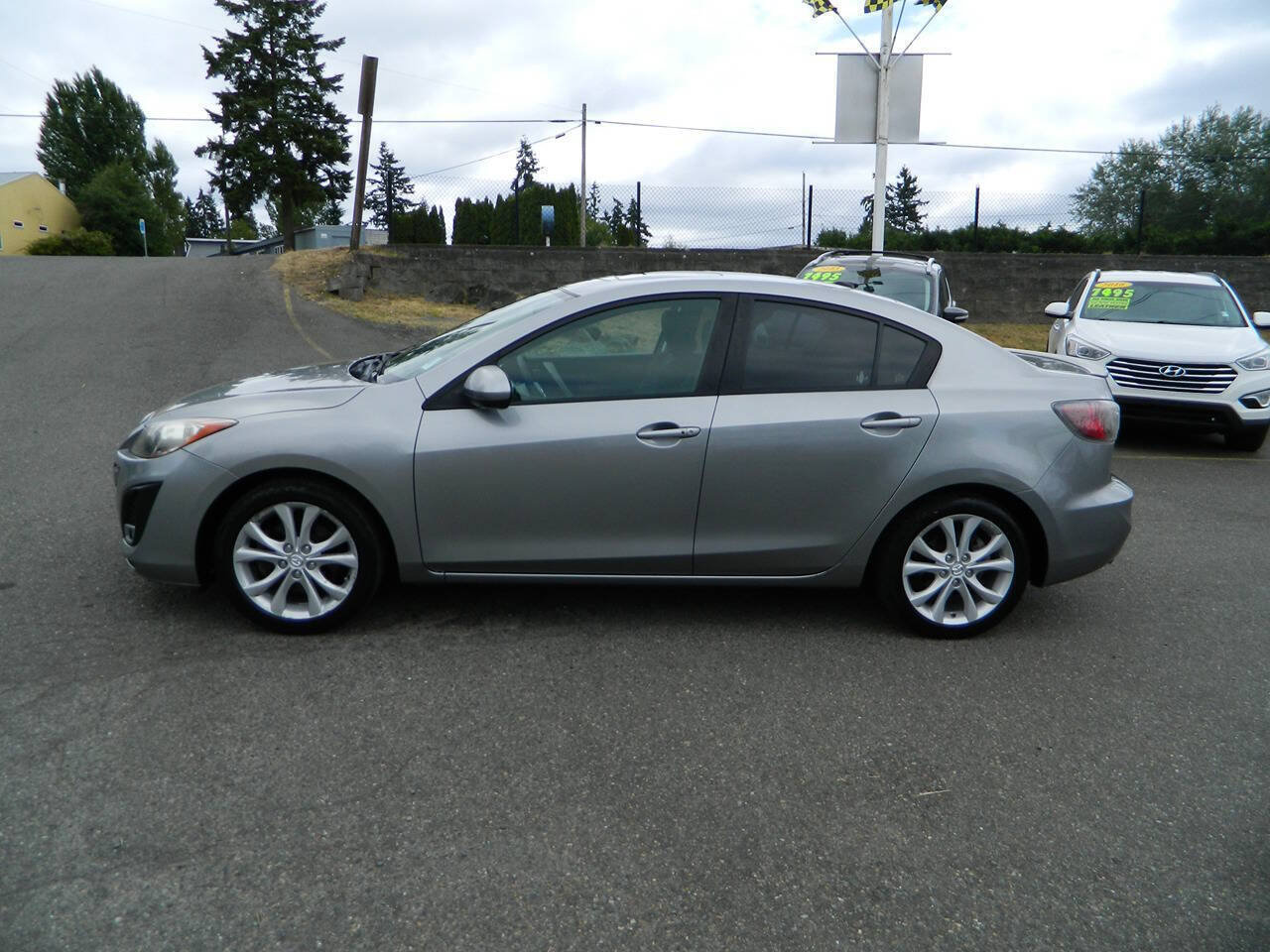Used 2010 MAZDA MAZDA3 s Sport FWD image 5