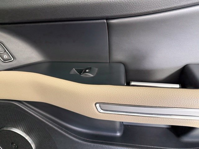 Used 2022 Ford Expedition Limited RWD image 32