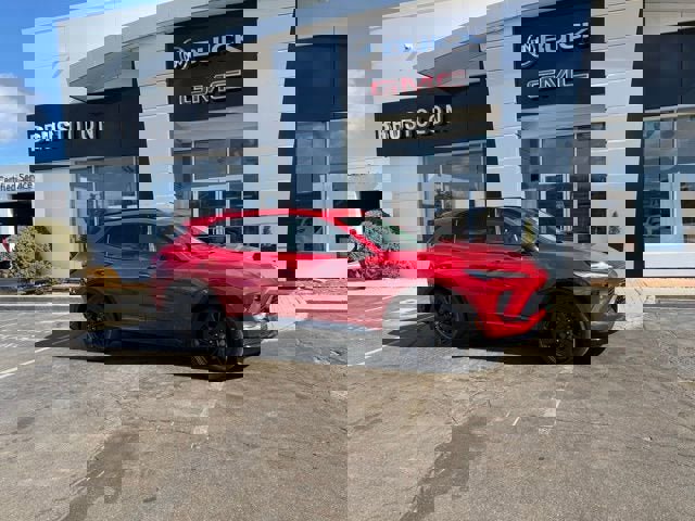 New 2025 Buick Envision Sport Touring image 2