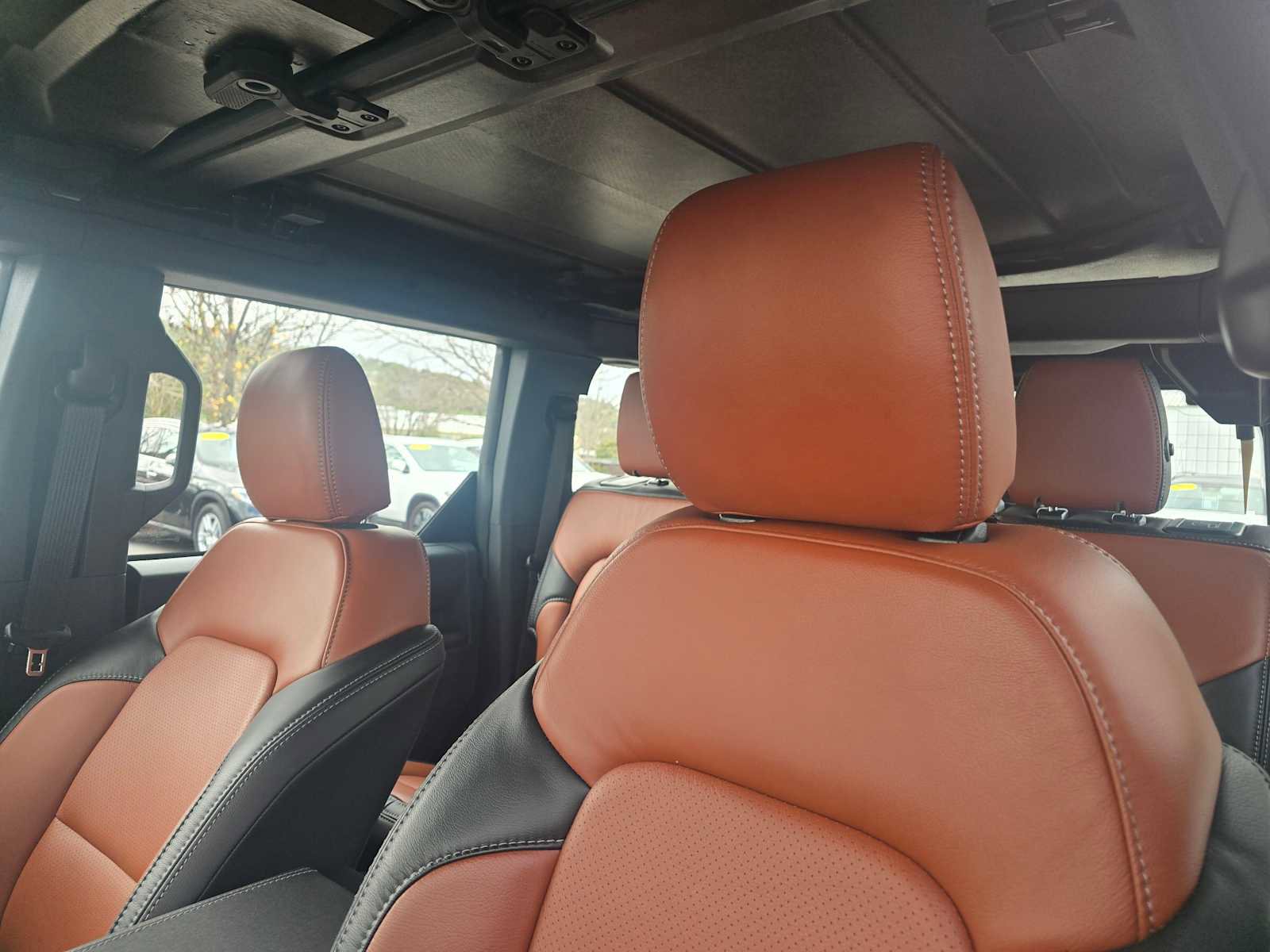 Used 2025 Ford Bronco Base image 23