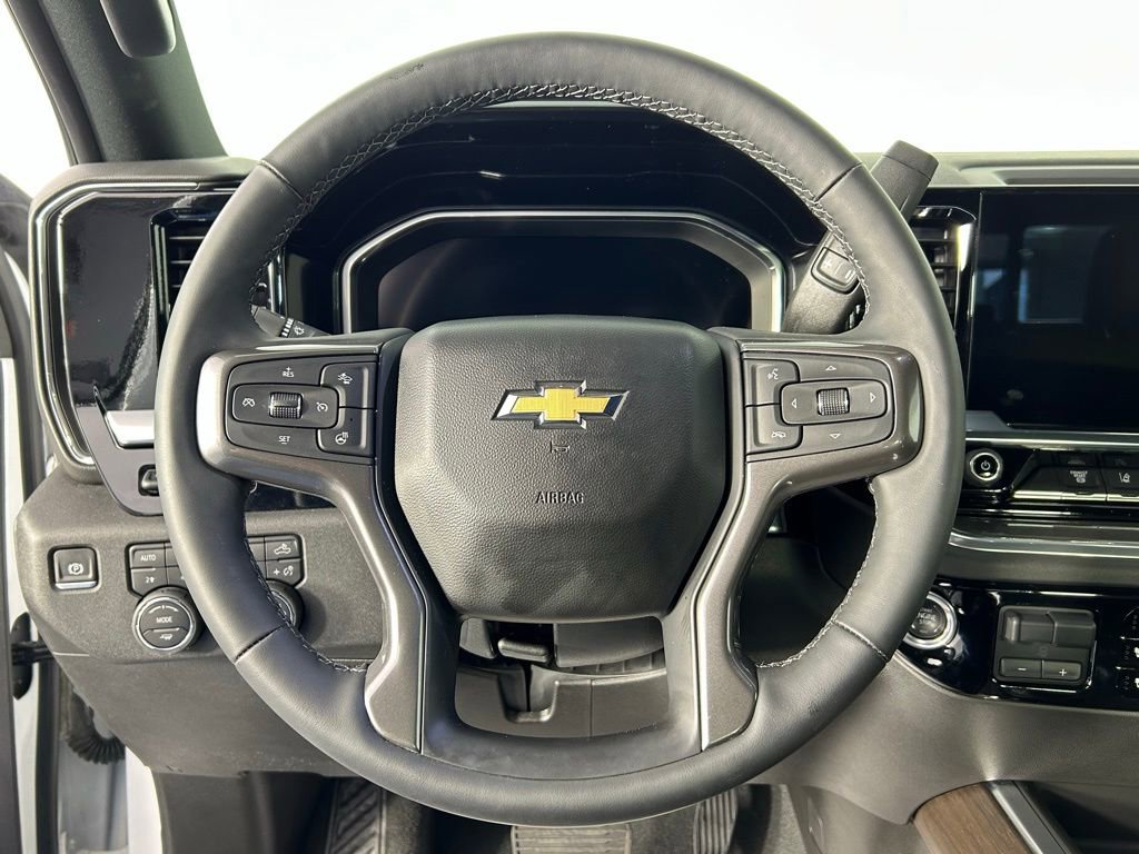 Used 2024 Chevrolet Silverado 2500 High Country w/ High Country Premium Package image 28