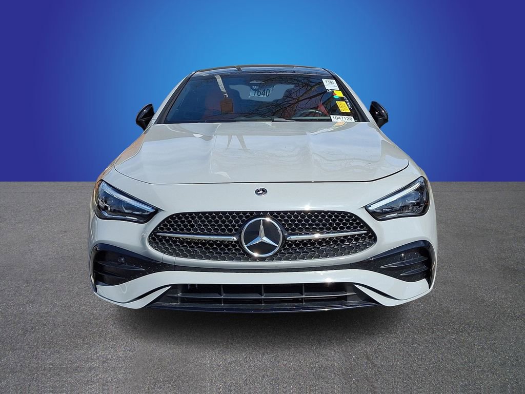Used 2024 Mercedes-Benz CLE 300 4MATIC Coupe image 2