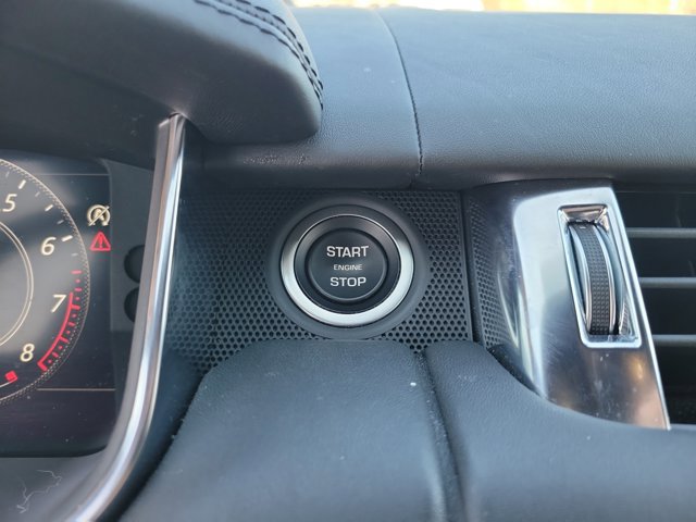 Used 2022 Land Rover Range Rover Sport SVR image 19