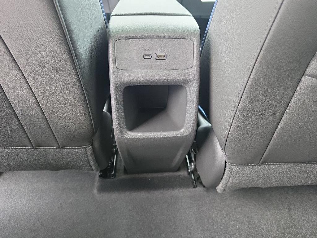 New 2026 Buick Envista Sport Touring w/ Convenience I Package FWD image 18