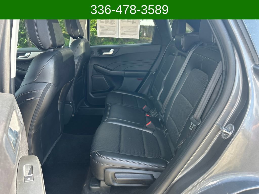 Used 2022 Ford Escape SEL w/ Technology Package FWD image 25