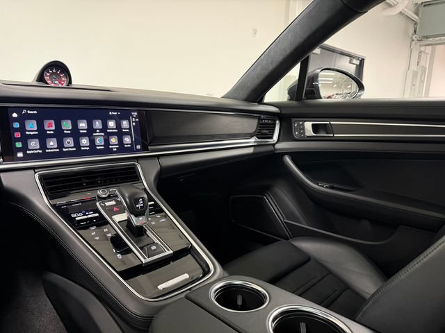 Certified 2022 Porsche Panamera GTS AWD/4WD image 15