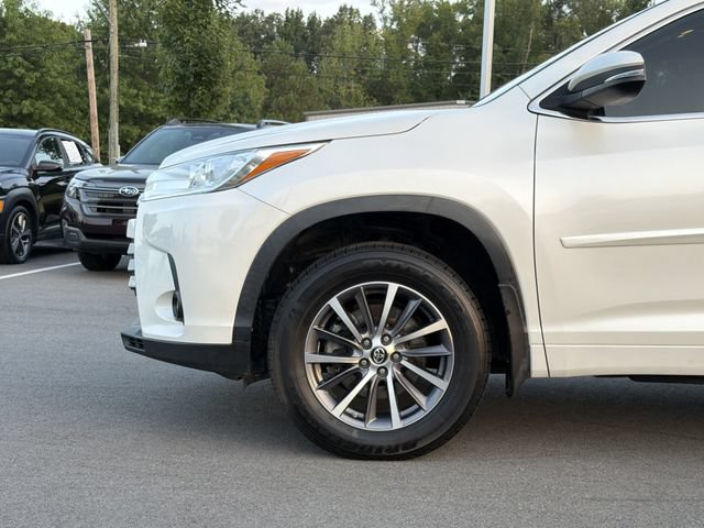 Used 2018 Toyota Highlander XLE FWD image 8