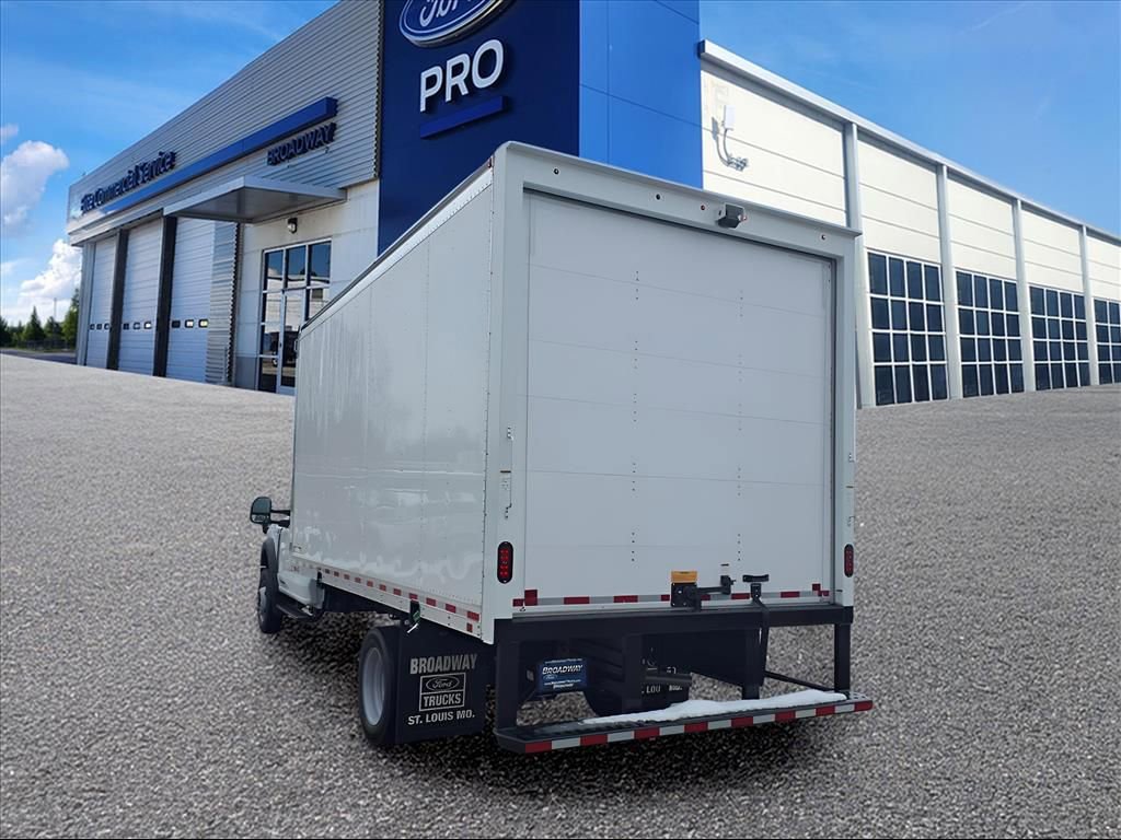 New 2026 Ford F550 2WD Regular Cab Super Duty image 23