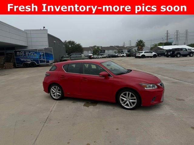 Used 2016 Lexus CT 200h w/ Accessory Package 2 FWD image 2