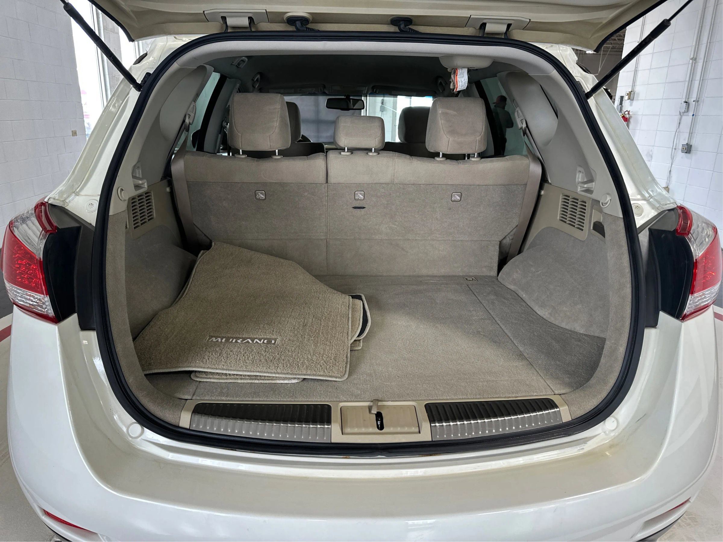 Used 2013 Nissan Murano S image 12