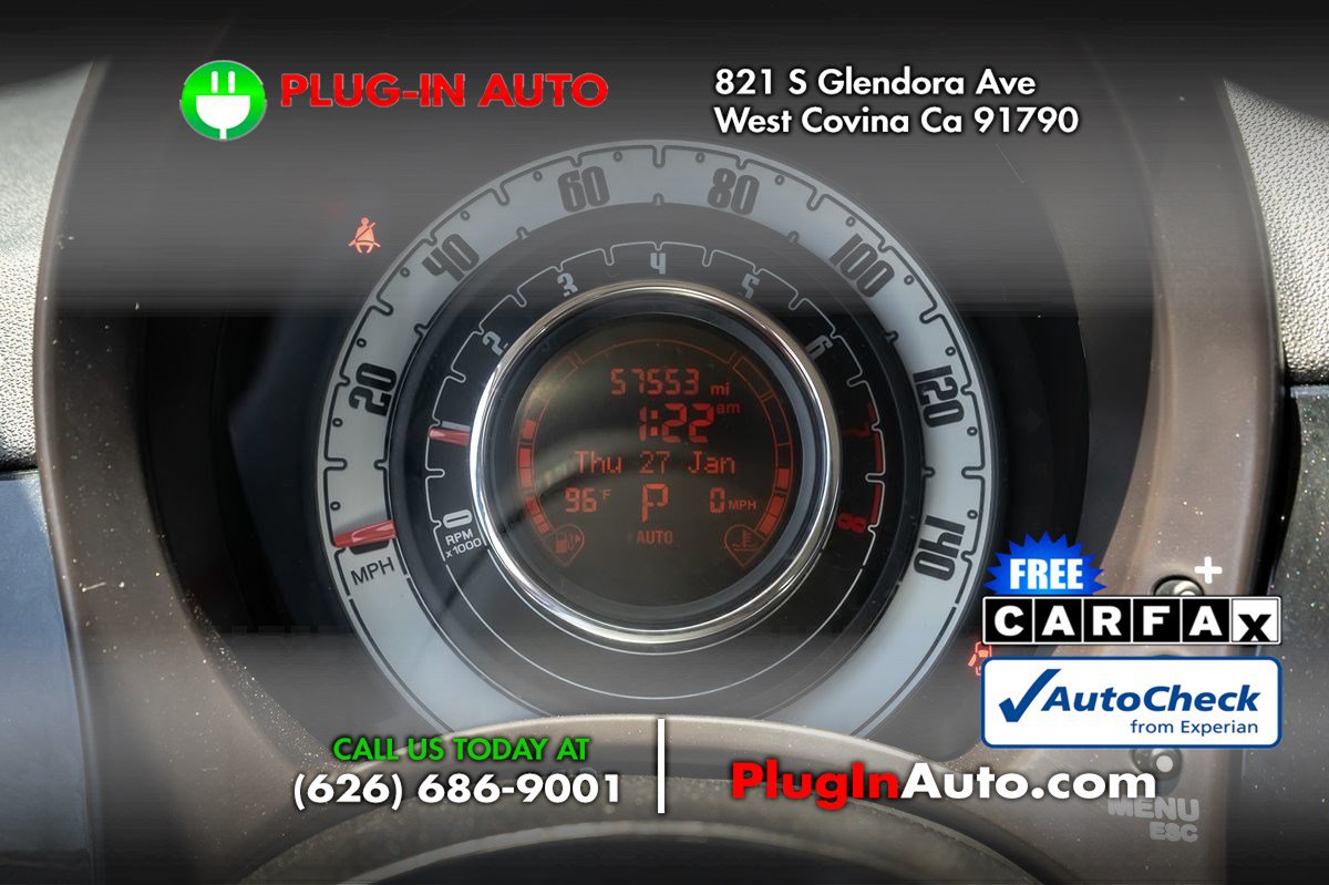 Used 2012 FIAT 500 Lounge w/ Luxury Leather Pkg FWD image 21