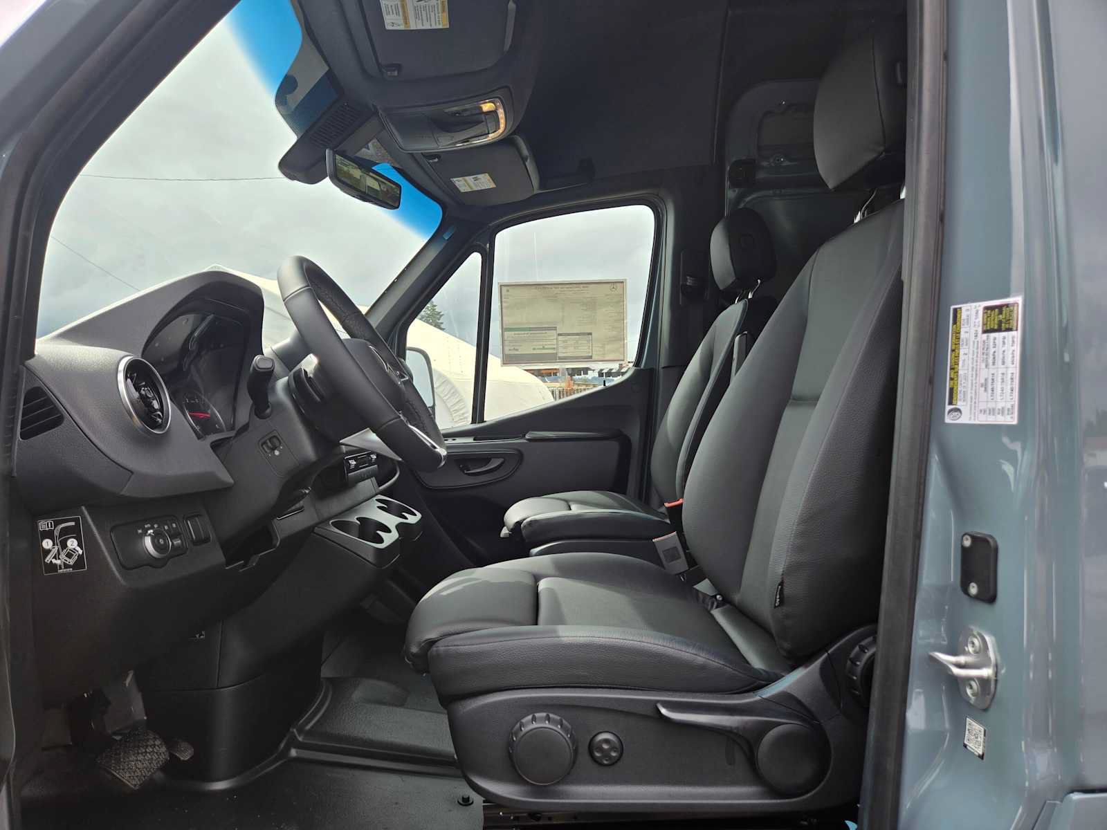 New 2026 Mercedes-Benz Sprinter 2500 image 19