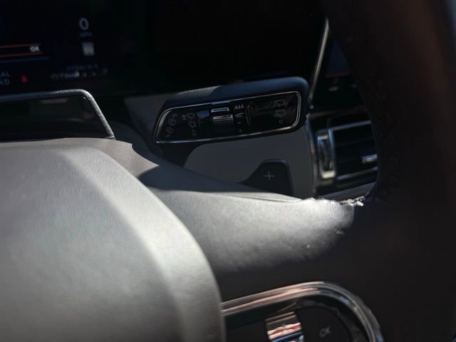 Certified 2024 Lincoln Navigator Reserve image 33