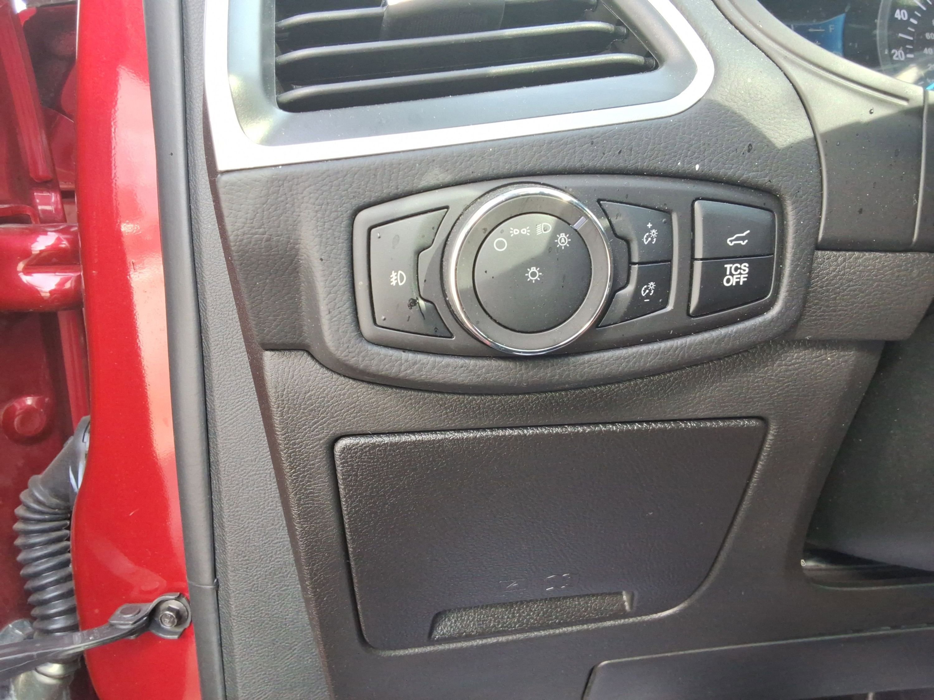 Used 2024 Ford Edge SEL w/ Convenience Package AWD/4WD image 19