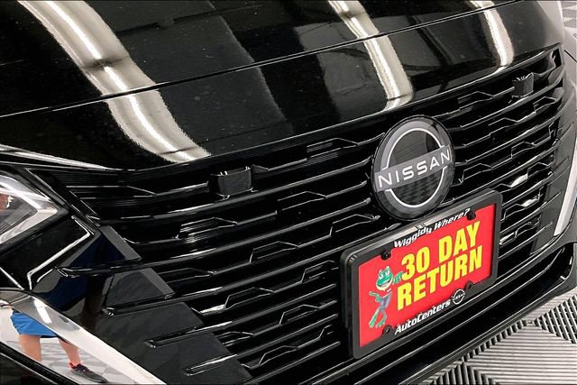 New 2025 Nissan Sentra SV w/ All-Weather Package image 16