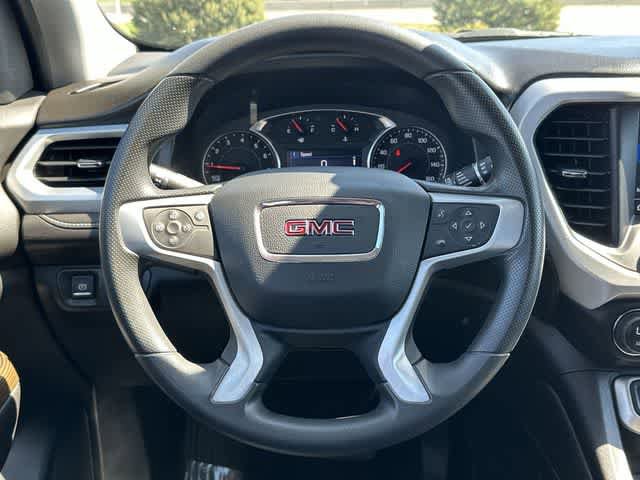 Used 2023 GMC Acadia SLE w/ Driver Convenience Package image 7