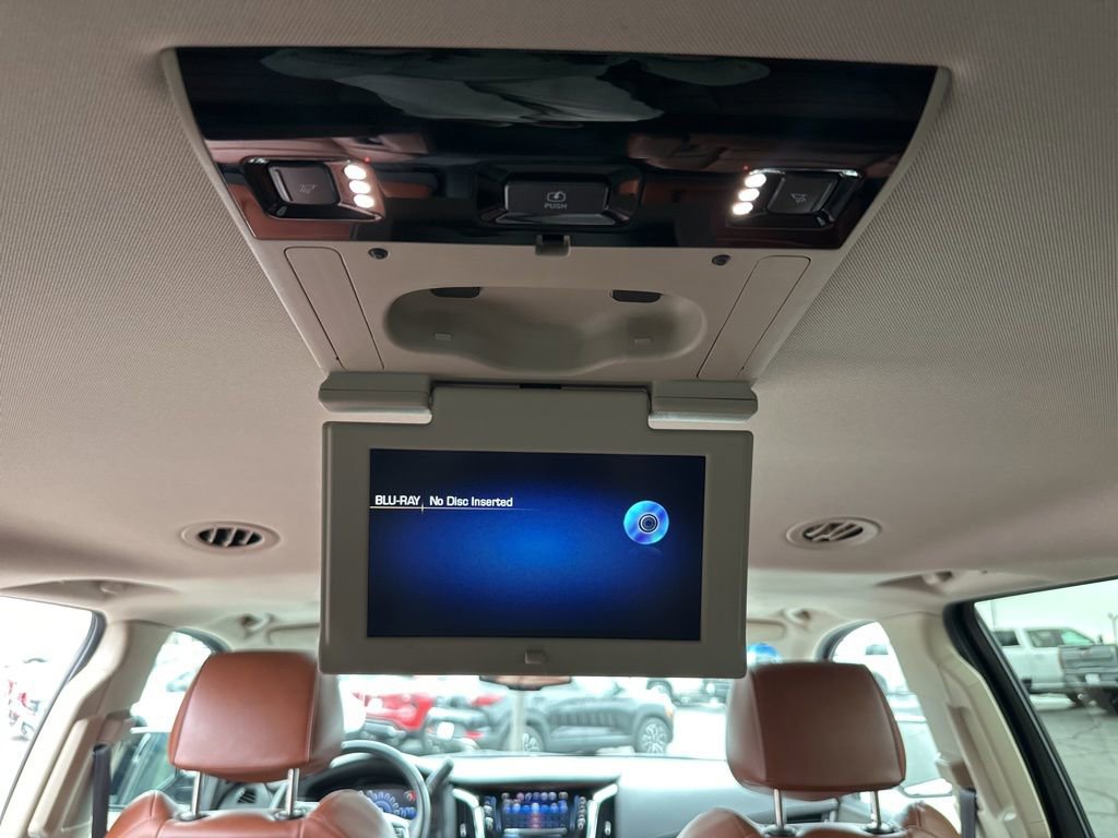 Used 2016 Cadillac Escalade ESV Luxury image 16