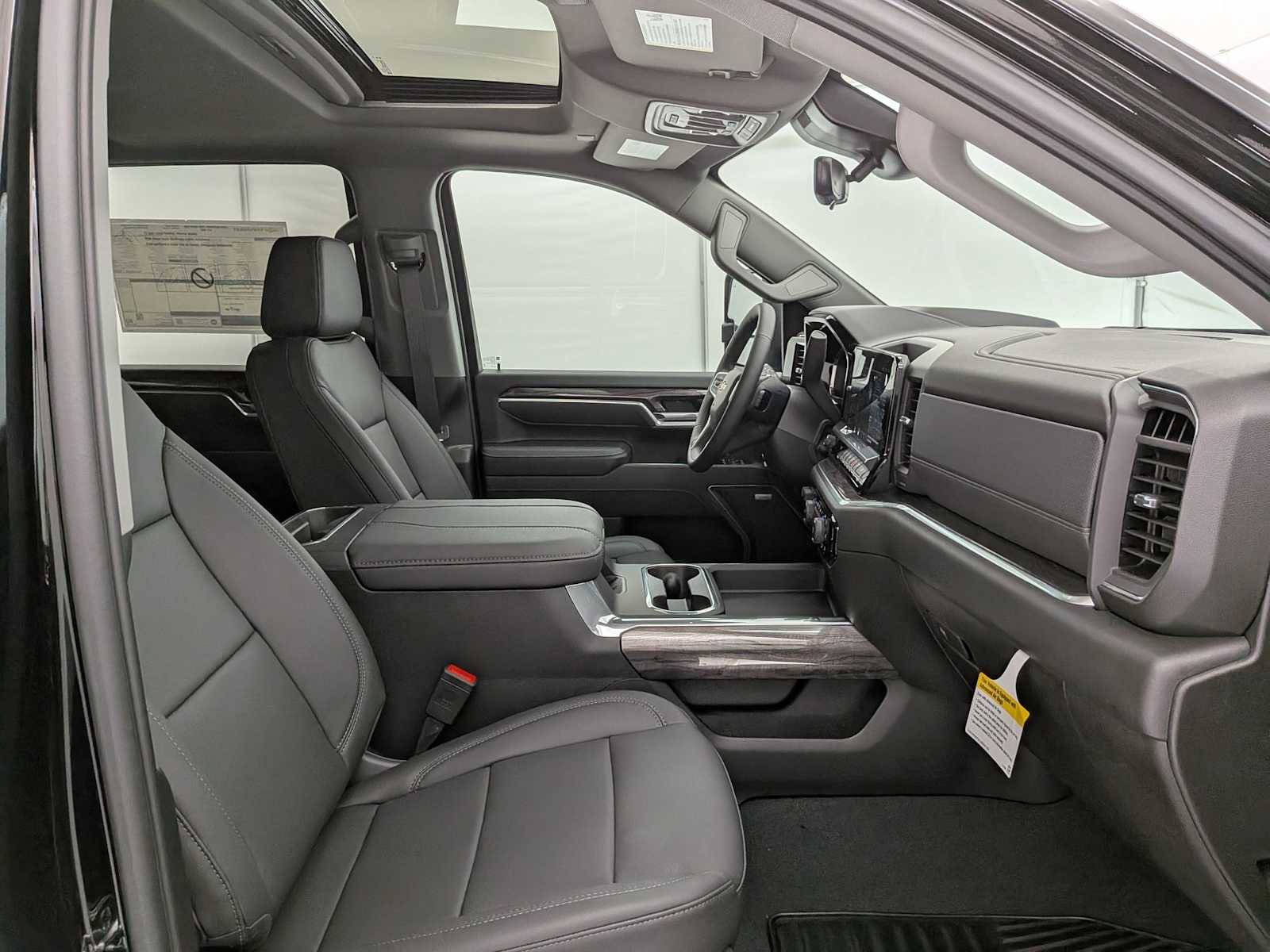 New 2026 Chevrolet Silverado 2500 LTZ w/ LTZ Premium Package image 26