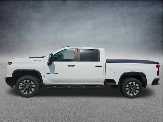 Used 2024 Chevrolet Silverado 2500 Custom w/ Custom Value Package AWD/4WD image 5