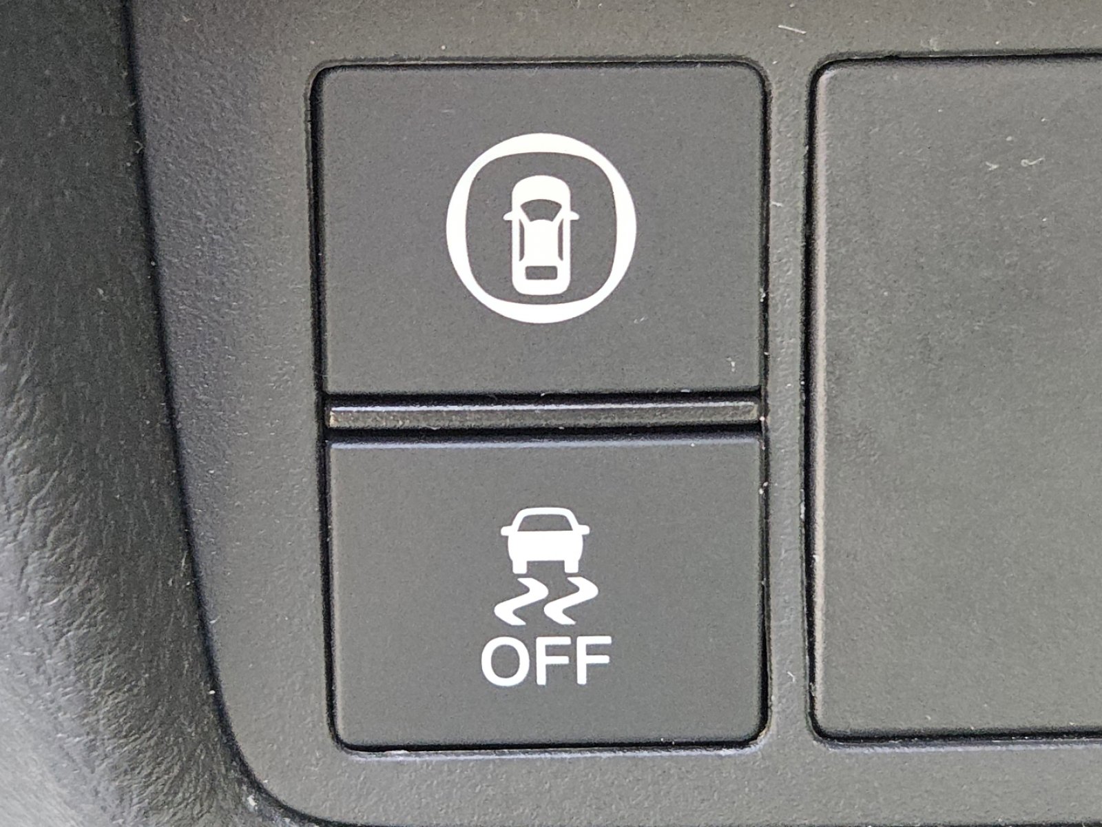 Certified 2018 Honda Accord LX image 9