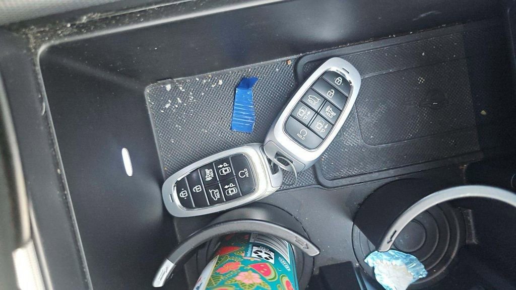 Used 2023 Hyundai Palisade Calligraphy image 4