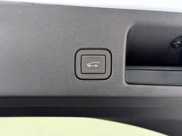 New 2026 Chevrolet Equinox EV LT AWD/4WD image 5