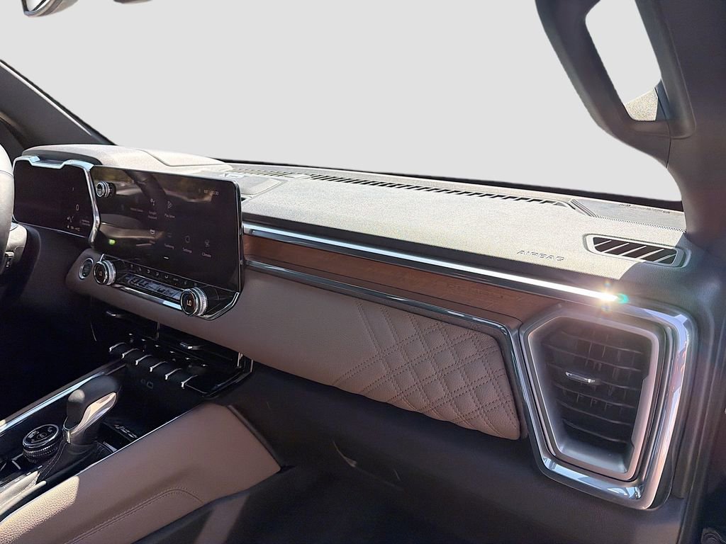 Used 2024 GMC Canyon Denali w/ LPO, Denali Black Edition image 28