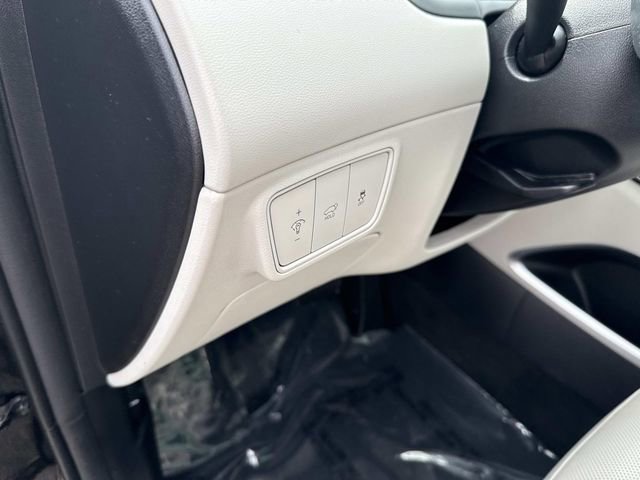 Certified 2023 Hyundai Tucson Limited w/ Cargo Package image 25