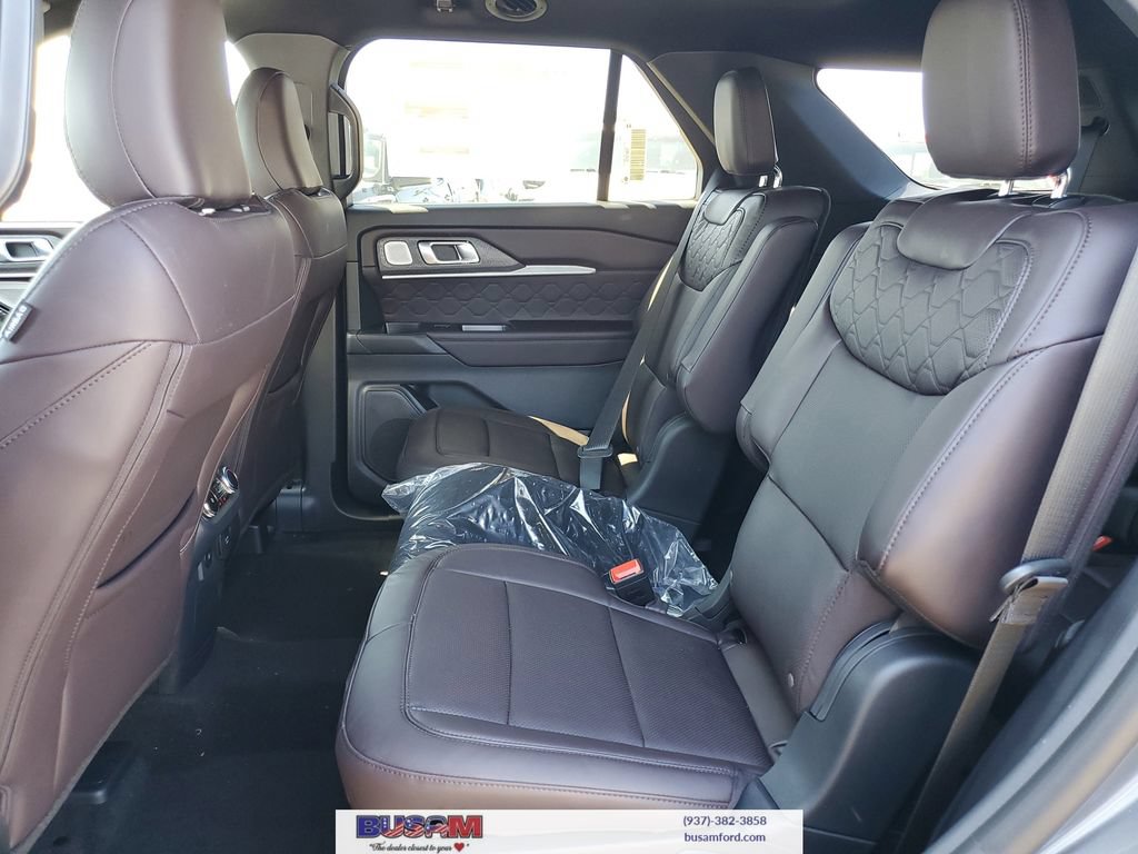 New 2026 Ford Explorer Platinum w/ LUX Leather Package AWD/4WD image 15