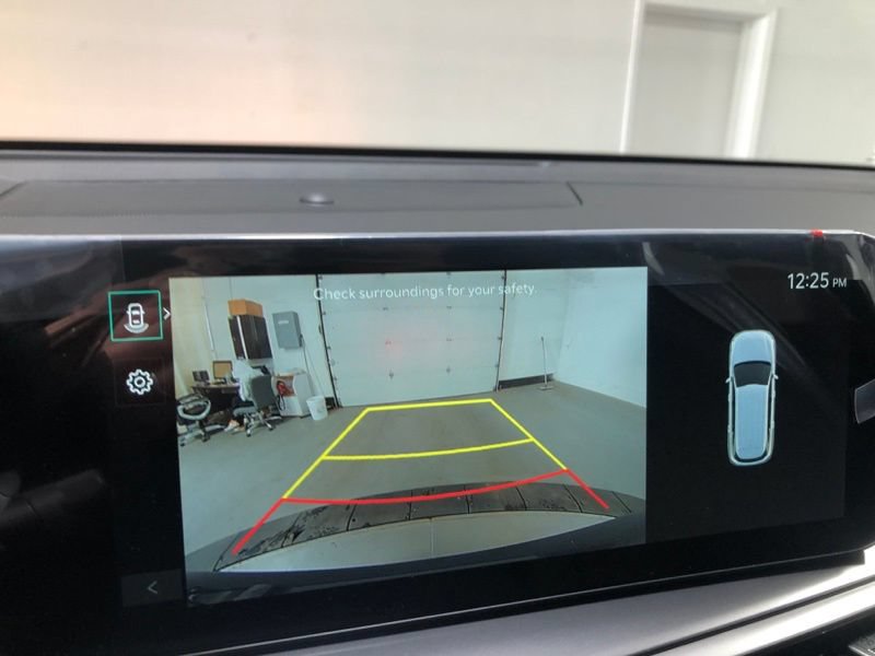 New 2026 Kia Sorento S w/ S Panoramic Sunroof Package FWD image 32