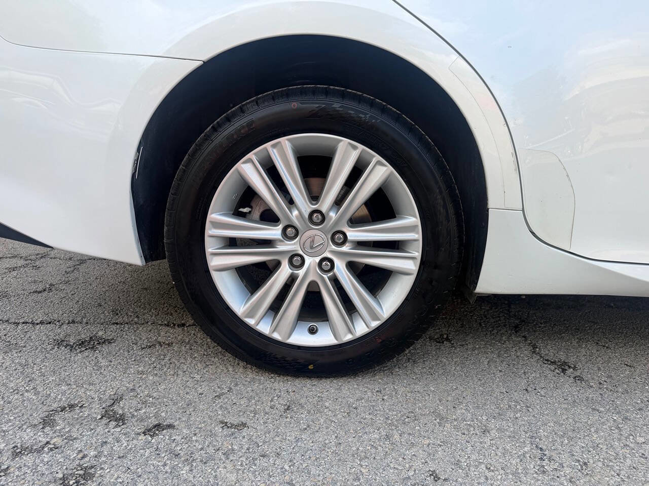 Used 2013 Lexus ES 350 FWD image 21