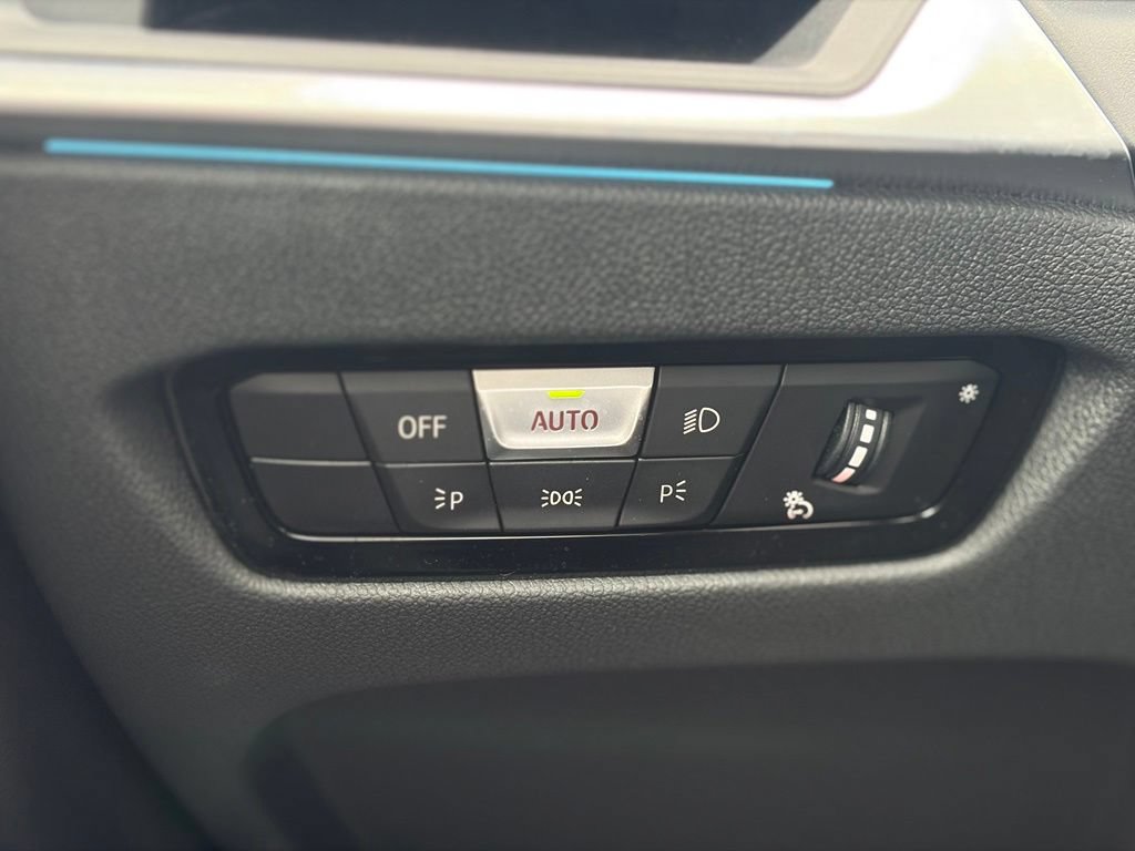 Used 2023 BMW i4 eDrive40 w/ Premium Package RWD image 32