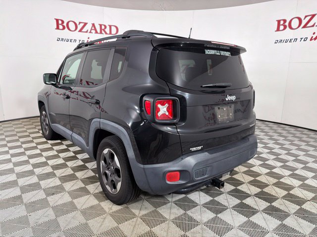 Used 2016 Jeep Renegade Sport w/ Power & Air Group FWD image 9