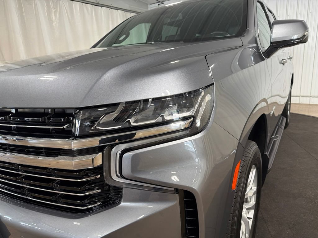 Certified 2021 Chevrolet Tahoe LT w/ Luxury Package AWD/4WD image 14