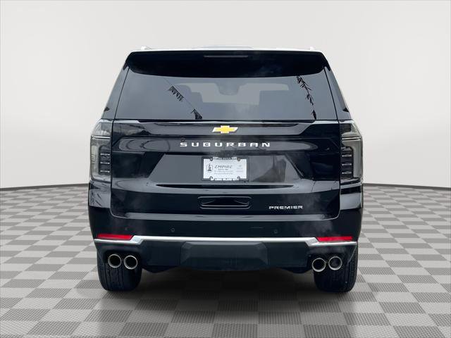 Used 2025 Chevrolet Suburban Premier image 6