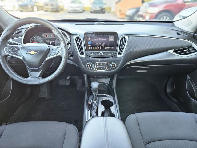 Used 2023 Chevrolet Malibu LT FWD image 15