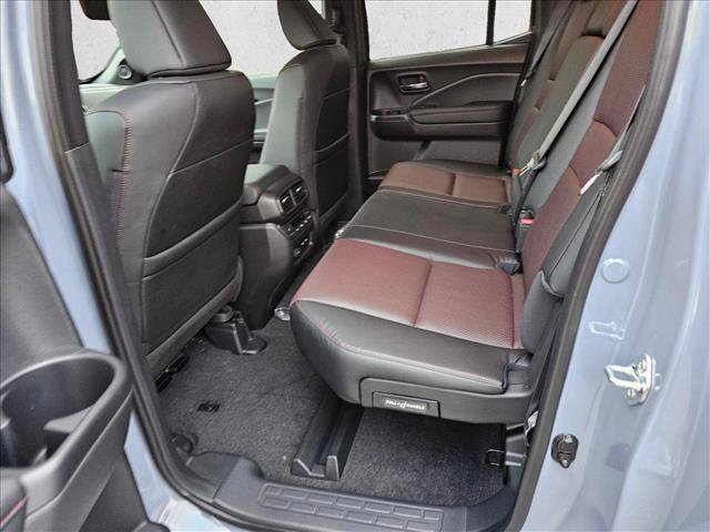 New 2026 Honda Ridgeline Black Edition image 12