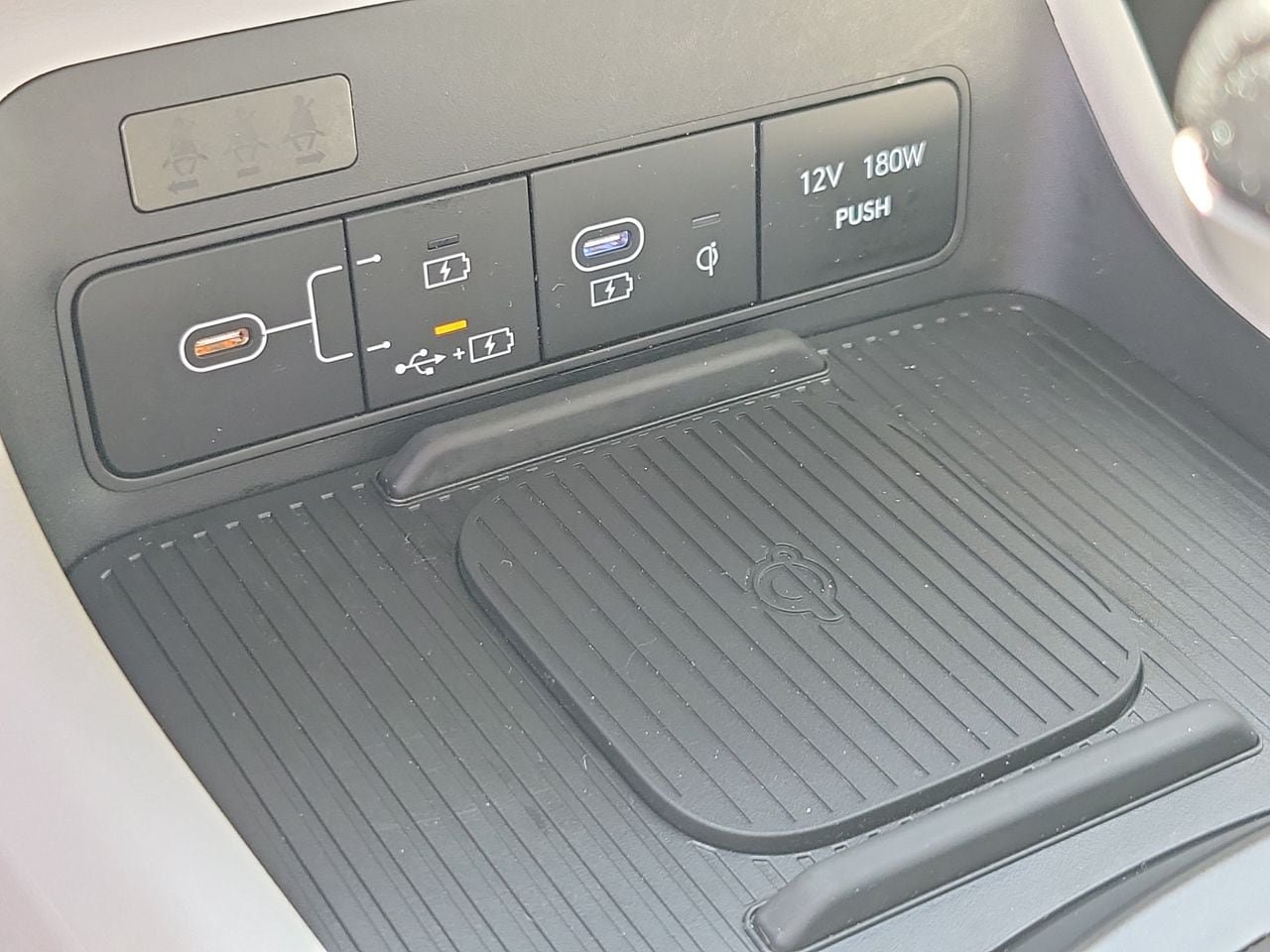 Used 2026 Hyundai Kona SEL Sport FWD image 27