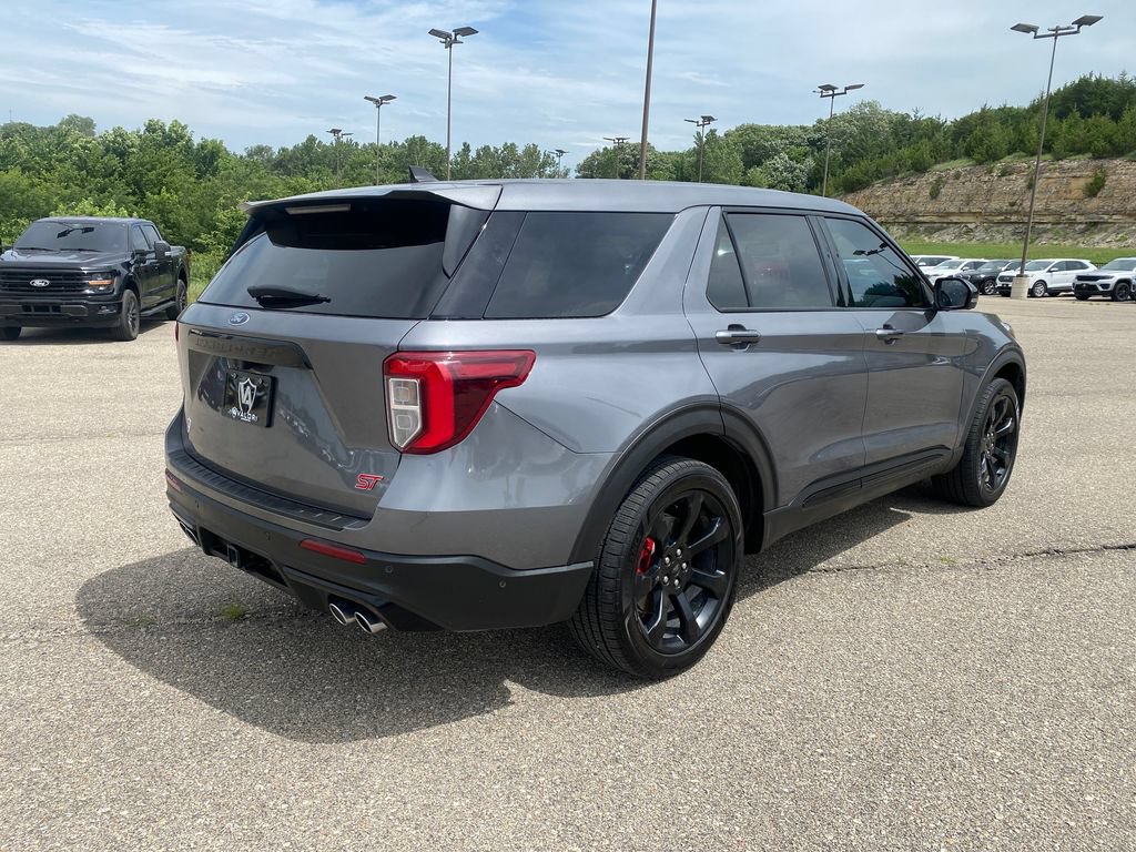 Used 2021 Ford Explorer ST w/ Equipment Group 401A AWD/4WD image 6