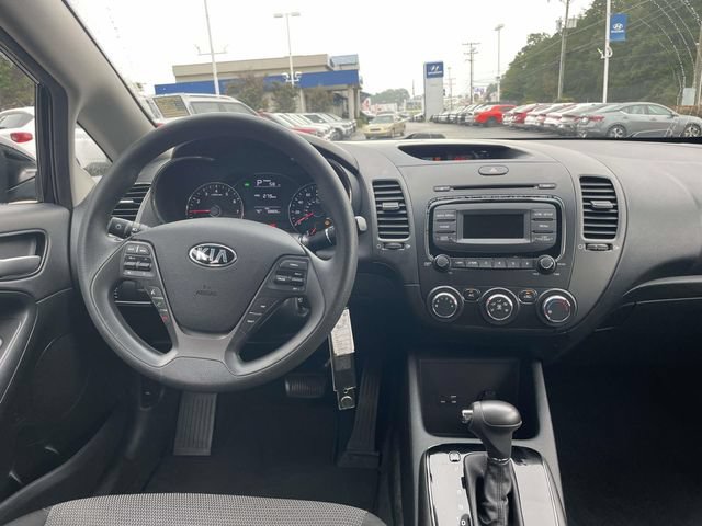 Used 2018 Kia Forte LX FWD image 14
