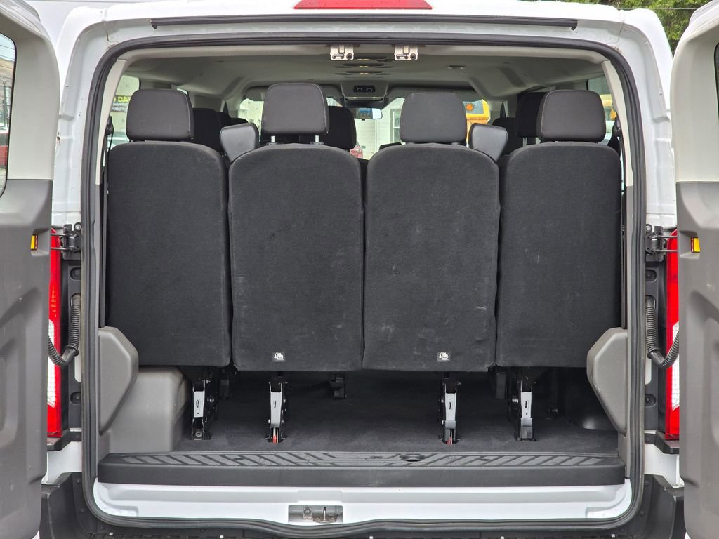 Used 2021 Ford Transit 350 XLT image 17