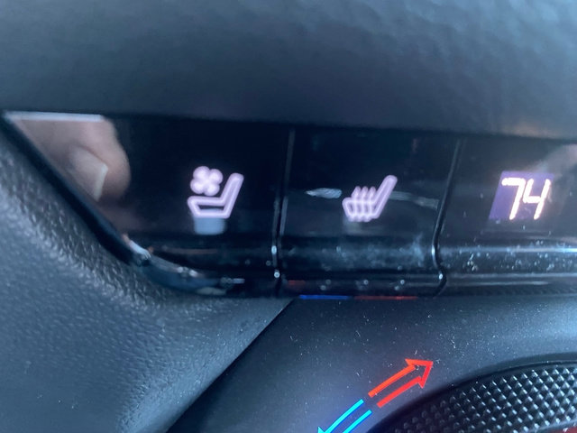 Used 2022 Chevrolet Blazer RS w/ Enhanced Convenience Package image 49